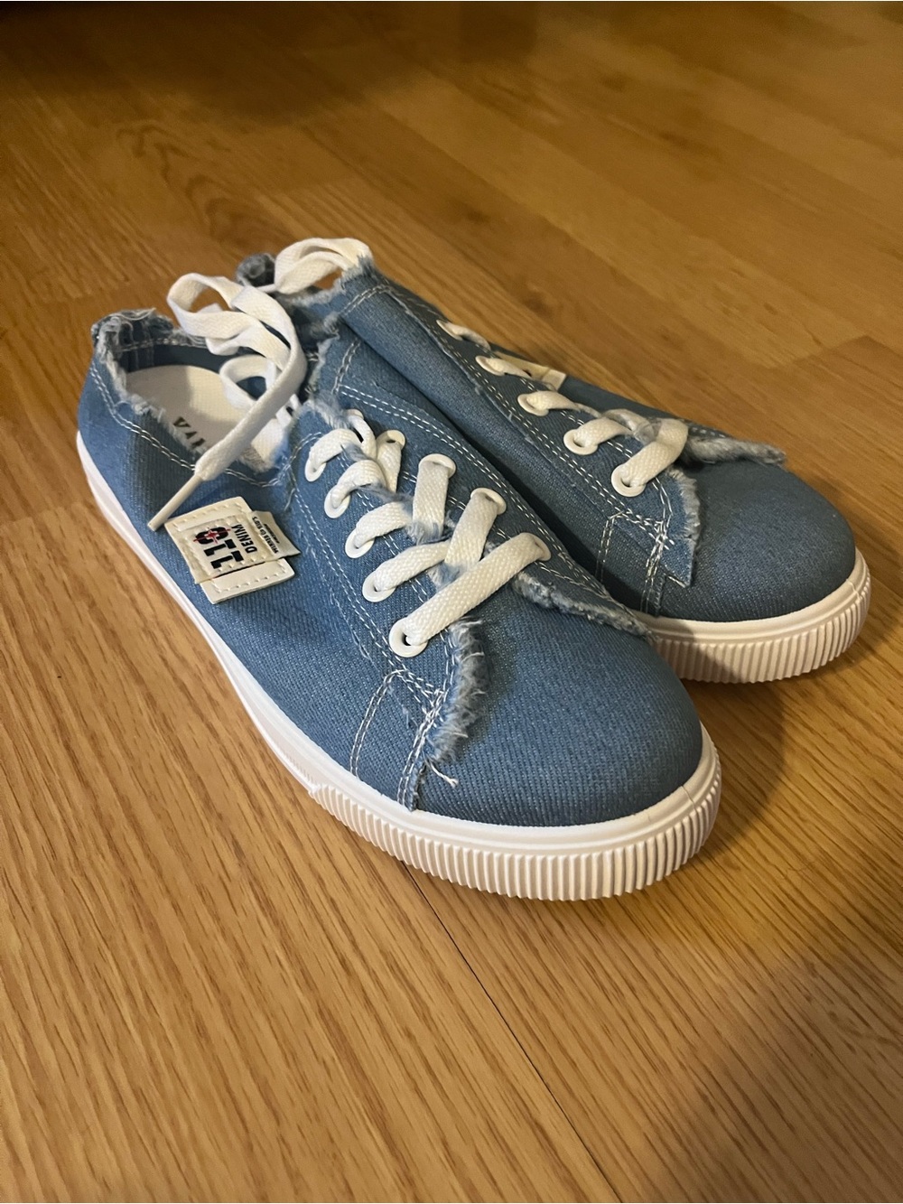 110 Denim Blue Slip-On Sneakers